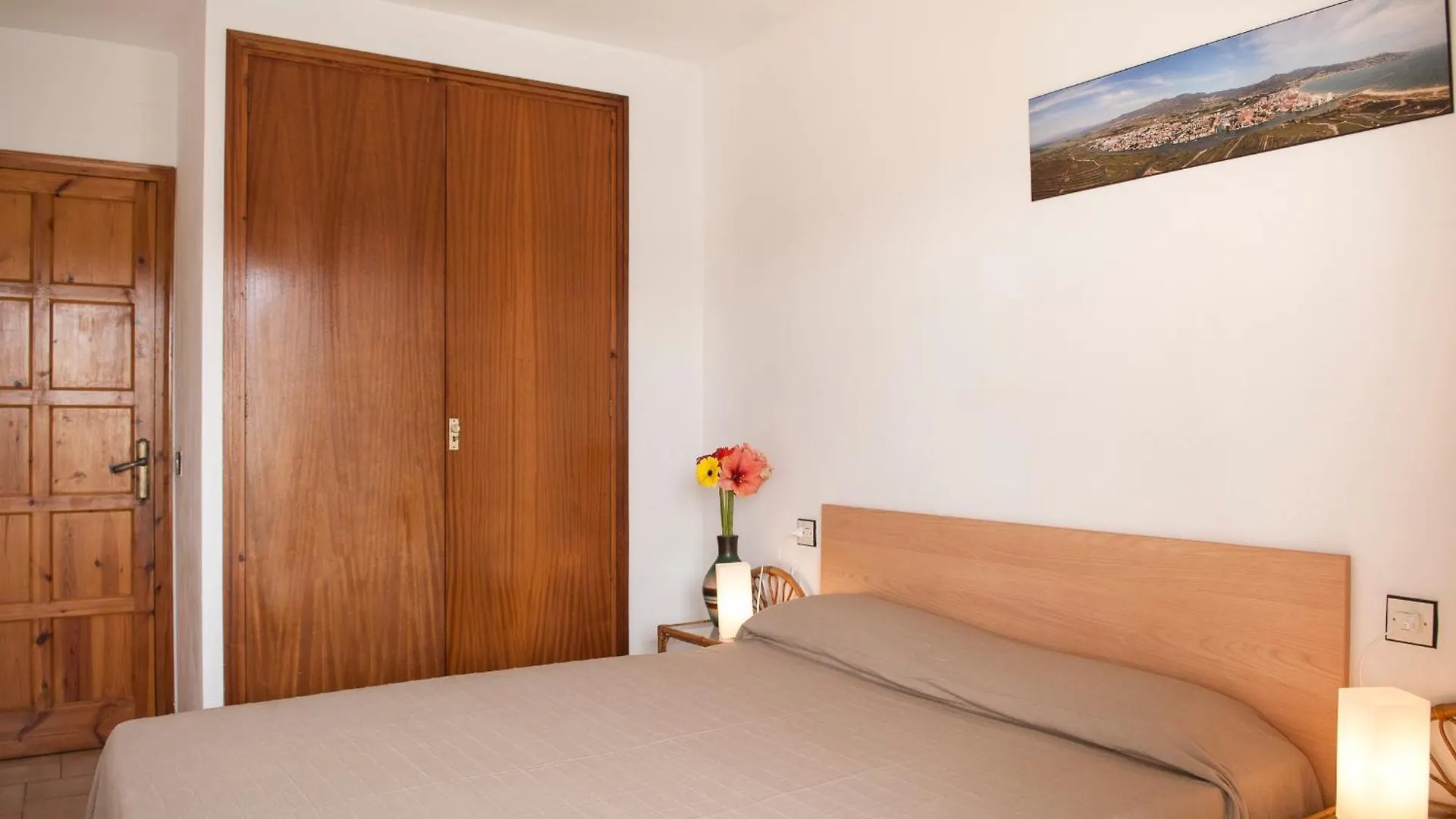 Edificio La Sardana Apartment Empuriabrava